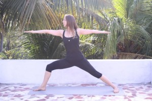 Maha Yoga virabhadrasana ii